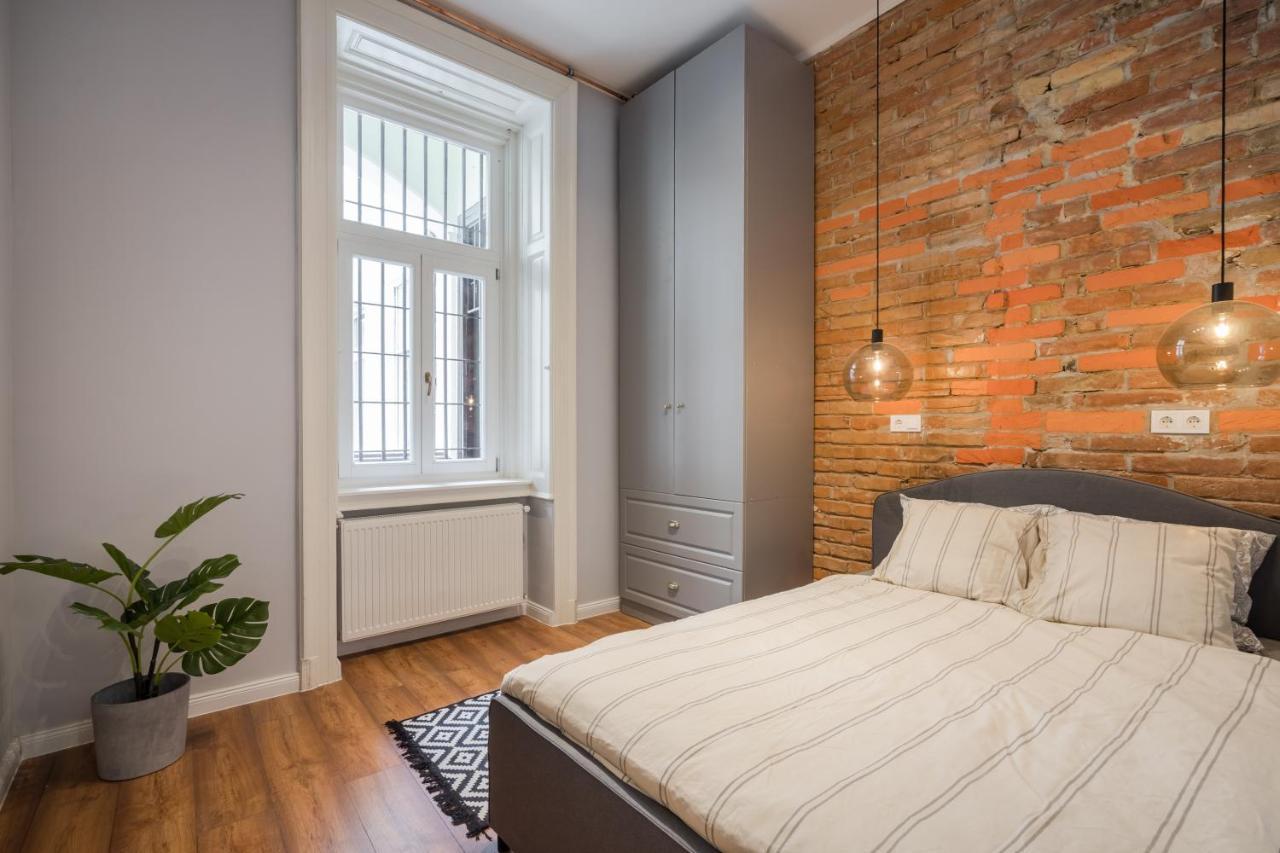 A32 Boutique Apartments, Best Location By Bqa Budapest Esterno foto