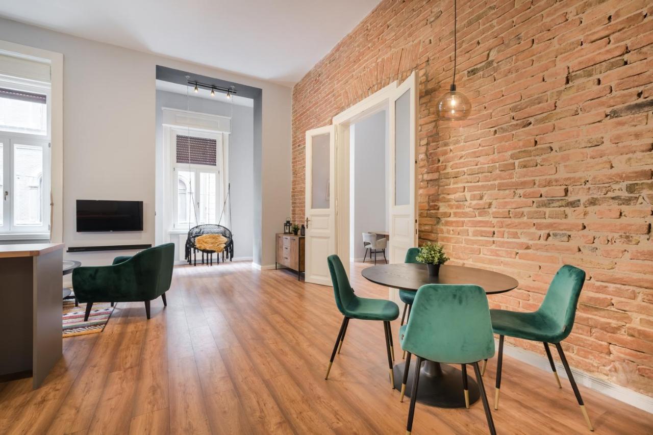 A32 Boutique Apartments, Best Location By Bqa Budapest Esterno foto